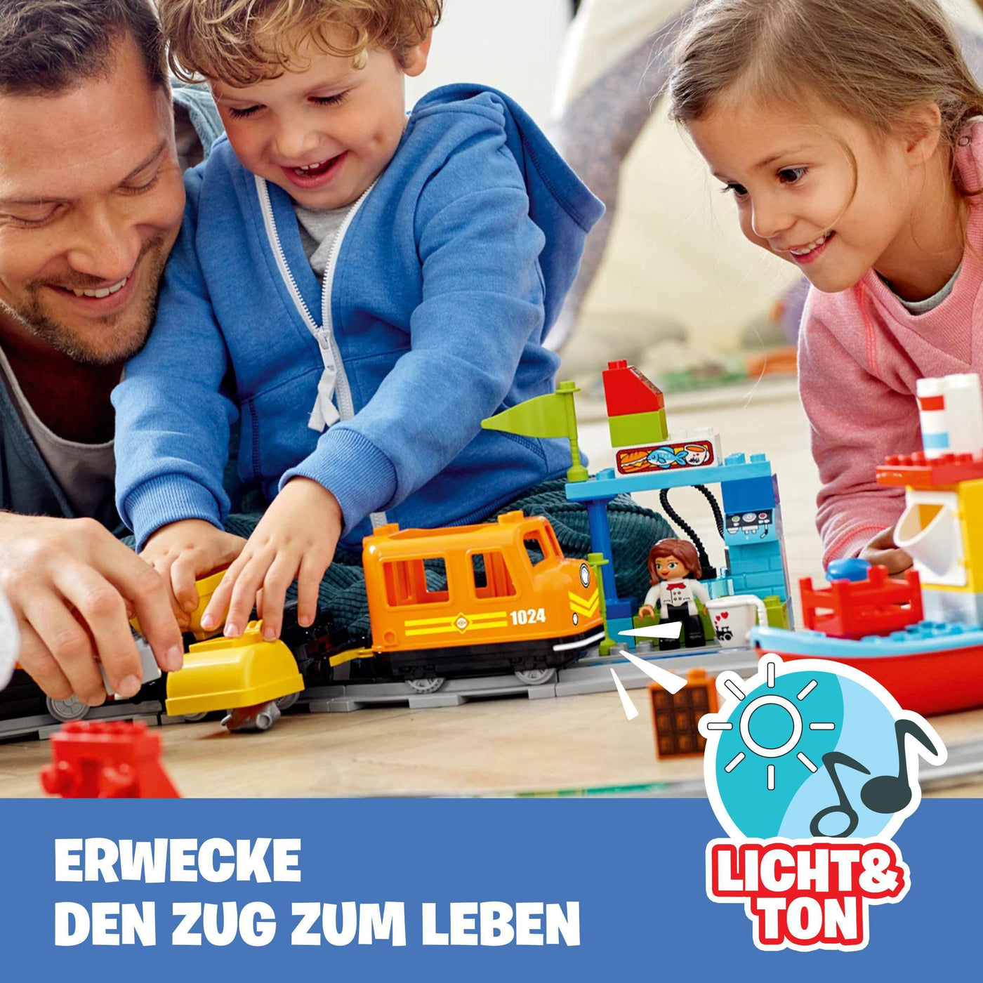 LEGO DUPLO Güterzug, „Push & Go“-Lok mit Lichtern und Geräuschen, Funktionssteinen und 2 Kranen, Spielzeug für Mädchen und Jungen ab 2 Jahren 10875