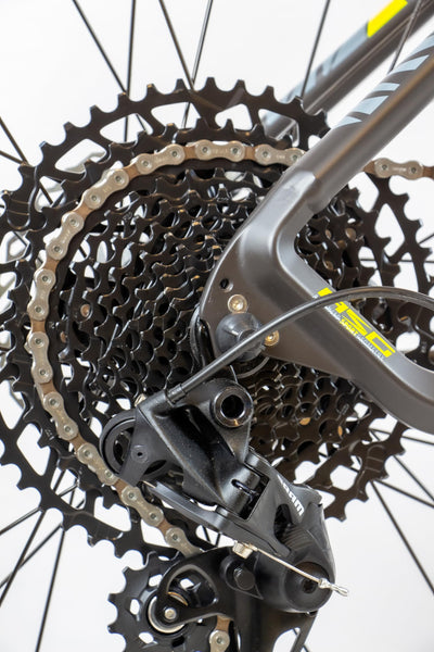 HEAD Unisex – Erwachsene X-Rubi 3.0 Mountainbike, matt schwarz/gelb, 48