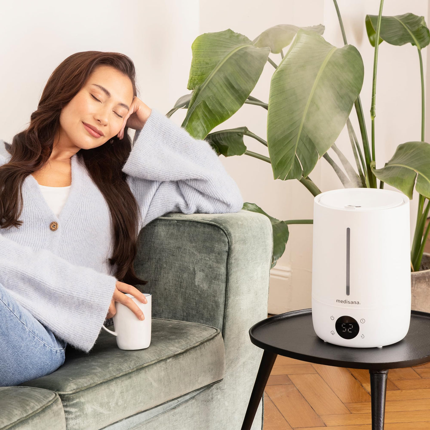 medisana AH 663 Luftbefeuchter mit Hygrometer und Ultraschall-Technologie, Lufterfrischer elektrisch mit LED-Anzeige, Timer und Schlafmodus, Diffuser für Büro, Schlafzimmer, Wohnzimmer, Kinderzimmer