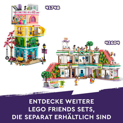 LEGO Friends Burg mit Ferienunterkunft, Hotel-Spielset für Kinder und Teenager ab 12 Jahren mit 4 Spielfiguren, Hund und Zubehör, Geschenkidee für Mädchen und Jungen 42638