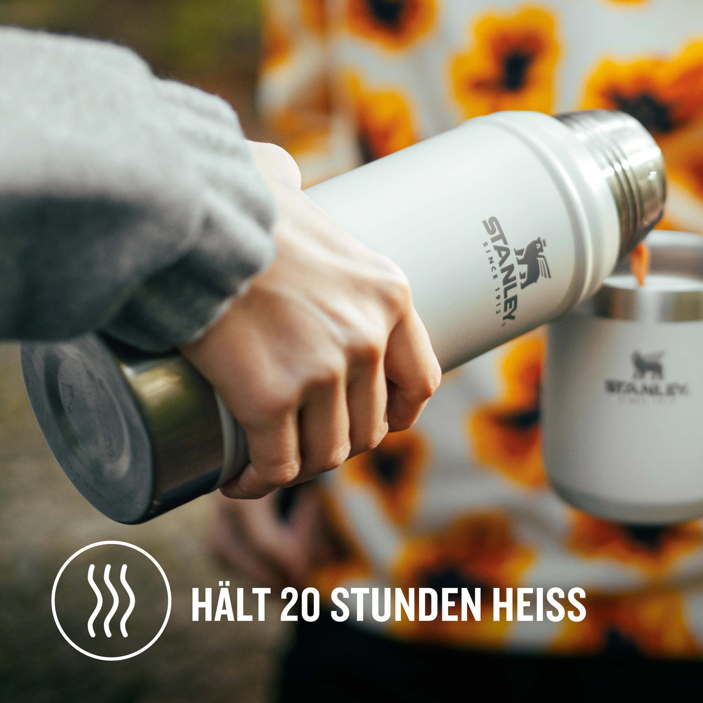 Stanley Classic Legendary Thermosflasche 750ml - Thermos Hält 20 Stunden Heiß oder Kalt - Edelstahl Thermoskanne - BPA-Frei - Spülmaschinenfest - Ash