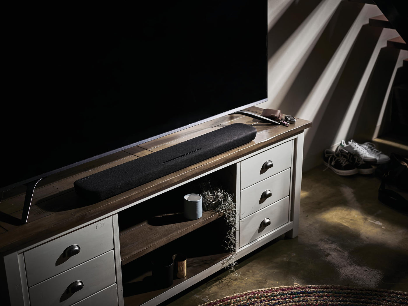 Yamaha YAS-109 Soundbar/TV Lautsprecher (mit integrierter Alexa Sprachsteuerung und 3D Surround Sound – Bluetooth kompatibel für kabelloses Musikstreaming) schwarz