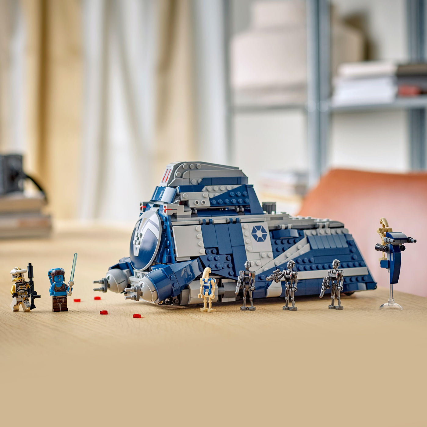 LEGO Star Wars: The Clone Wars MTT der Separatisten in der Schlacht von Felucia - Spielzeug mit Lichtschwert - Kinder Geschenk für Jungen und Mädchen - Modellbau zum Ausstellen und Sammeln - 75435