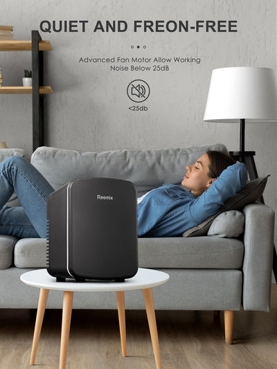 Mini-Kühlschrank, 4 Liter/6 Dosen, tragbarer Kühler und Wärmer persönlicher Kühlschrank für Hautpflege, Kosmetik, Getränke, Lebensmittel, ideal für Schlafzimmer, Büro, Auto, Freonfrei (Schwarz)