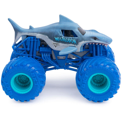 Monster Jam - Original Zweier-Pack mit dem Batmobil vs. Megalodon - authentischen Monster Trucks im Maßstab 1:64
