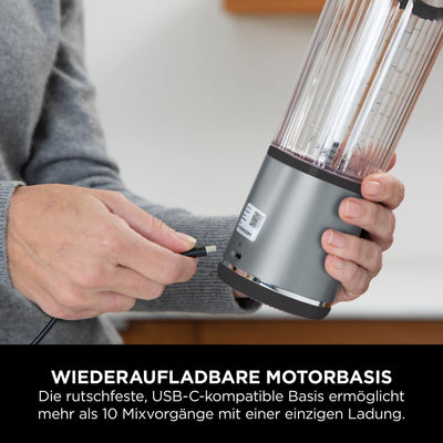Ninja Blast Tragbarer Mixer / Blender / Smoothie Maker, 530ml Becher, Auslaufsicherer Deckel, Leistungsstarker Mini Standmixer, Kabellos & Wiederaufladbar, Zerkleinert Eis & Obst, Schwarz, BC151EUBK