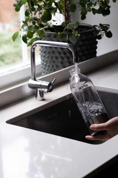 aarke 2er-Pack PET-Flaschen für Wassersprudler Carbonator 3, BPA-frei mit Details in Edelstahl, 800ml, AASPB1-STEEL