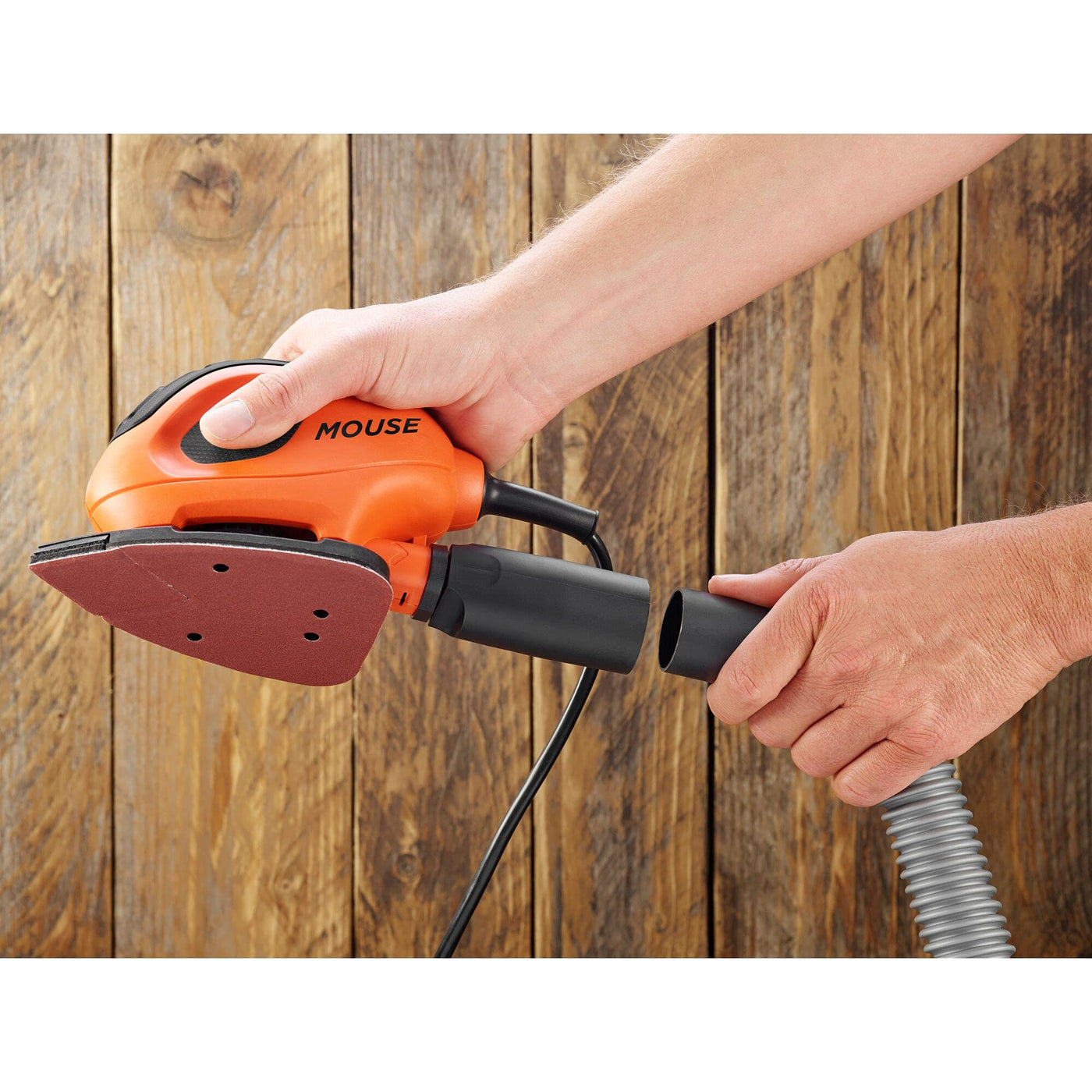 BLACK+DECKER Dreieckschleifer Mouse für staubfreies Schleifen (55 Watt Schleifmaschine, Schleifplatte 133 x 95 mm, Schleifen Polieren, inkl. Schleifpapiere + Fingerschleifpapier) BEW230BCA