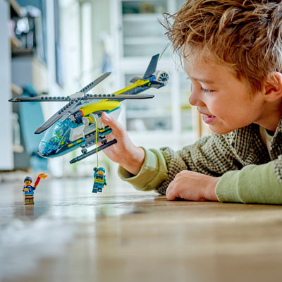 LEGO City Rettungshubschrauber, Hubschrauber-Spielzeug für Kinder, Helikopter mit Seilwinde, Rotoren und 3 Figuren inkl. Pilot, Wanderer und Luftretter, Geschenk für 6-jährige Jungs und Mädchen 60405