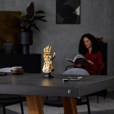 LEGO 76191 Marvel Super Heroes Infinity Handschuh, Avengers-Set für Erwachsene mit Modell von Thanos' Gauntlet zum Bauen, Fanartikel, Geschenk für Männer, Frauen, Sie und Ihn
