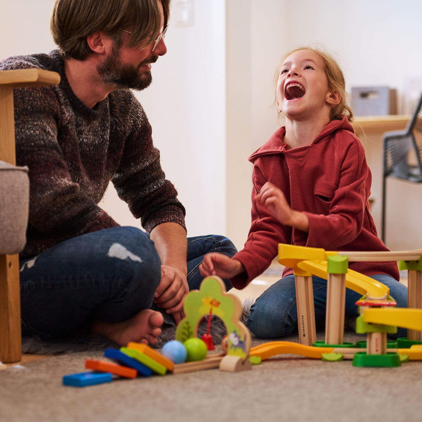 HABA Kullerbü Kugelbahn SIM-Sala-Kling – Holz-Murmelbahn mit Sound-Elementen – Erweiterbares Kugelbahn-System für Kinder ab 2 Jahren – 1302056001