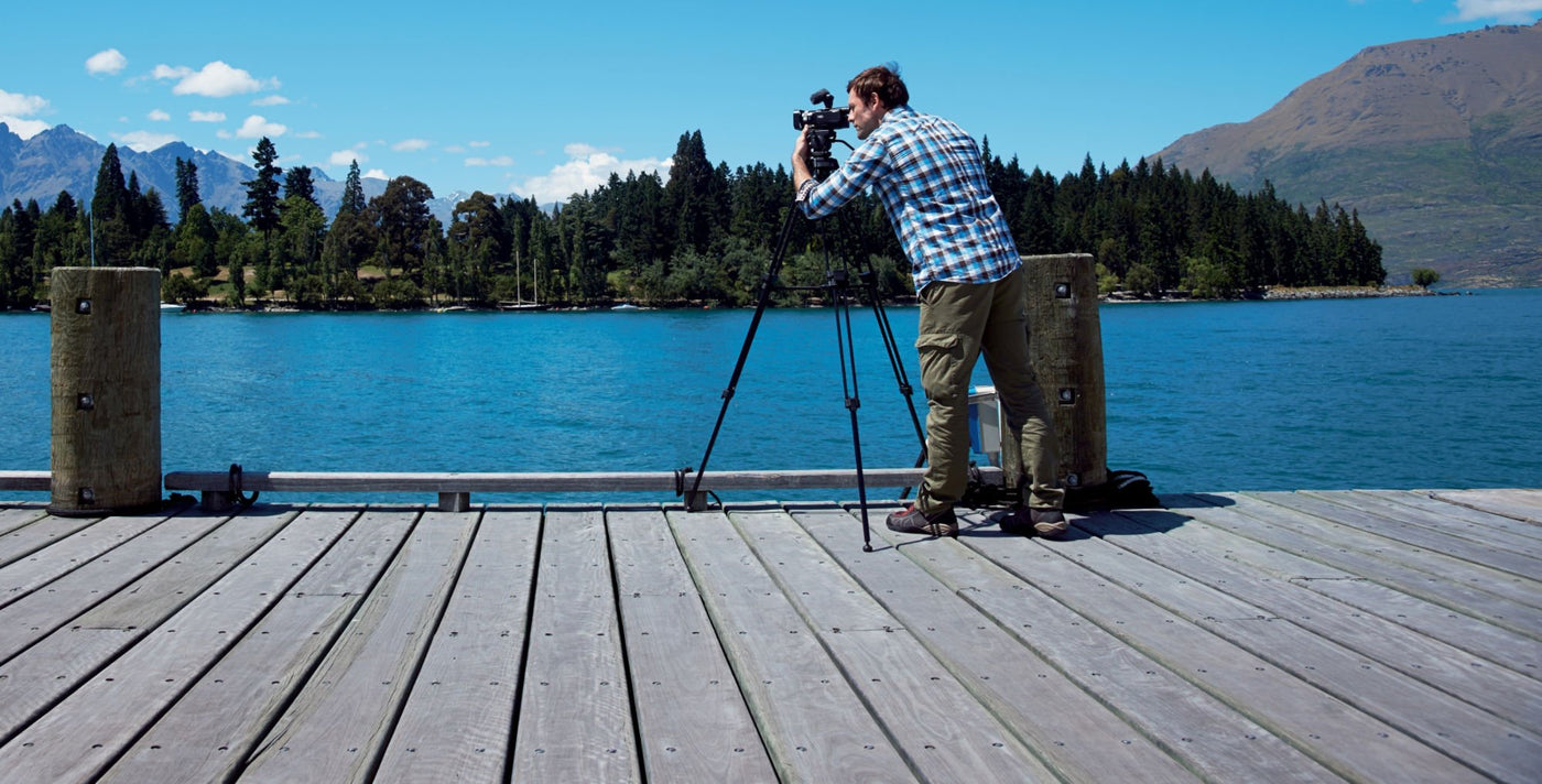 Sony FDR-AX100 4K Ultra HD Camcorder / Videokamera, Schwarz