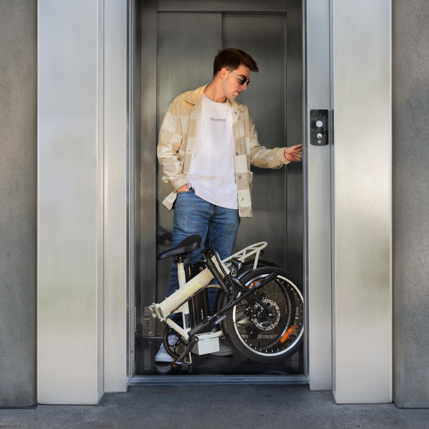 Cecotec Faltbares Elektrofahrrad Folding. 35 km Reichweite, 270 Wh Akku, Doppel-Bremsscheiben, 20-Zoll-Räder, Shimano-Schaltung, Display, Hi-Ten-Stahlrahmen