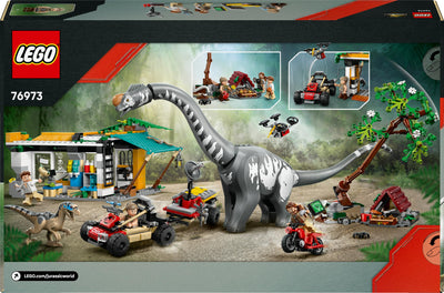 LEGO Jurassic World Raptor & Titanosaurus: Große Fährtensuche – 2 Spielzeug Dinosaurier Figuren, EIN Geländewagen, EIN Motorrad und 3 Minifiguren – Geschenk für Jungen und Mädchen ab 7 Jahren – 76973