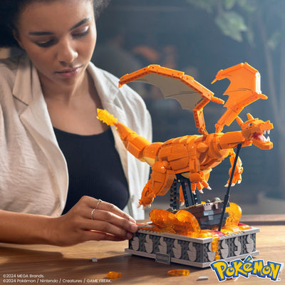 Mega Pokémon Glurak Actionfigur, 1664 Teile, zusammenbaubares, bewegliches Figur, Bauspielzeug, ca. 28 cm groß, ab 12 Jahre Sammelfigut, HMW05