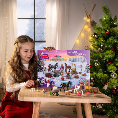 schleich Horse Club | Adventskalender Horse Club 2025 – Weihnachtswunder Fohlenaufzucht 99178 | mit beweglicher Figur Sofia, 3 Pferdefiguren & Zubehör | Geschenkidee für Kinder ab 5 Jahren | 34 Teile