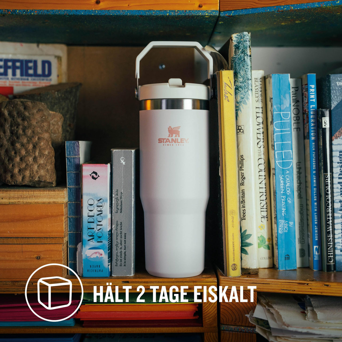 Stanley IceFlow Flip Straw Trinkflasche mit Strohhalm 0.89L - Thermosflasche Hält 12+ Stunden Kalt - Auslaufsicher - Trinkflasche Sport - Wasserflasche BPA Frei - Spülmaschinenfest - Rose Quartz