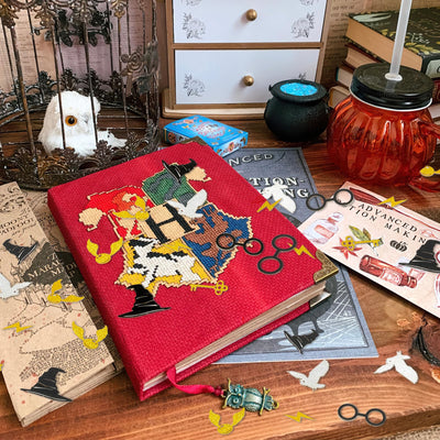 180 Stück Glitter Magier Konfetti, Wizard Tischdeko Geburtstag, Wizard Tischdeko, Magic Theme Confetti, Silber Schwarz Gold Konfetti für Geburtstag Party Supplies