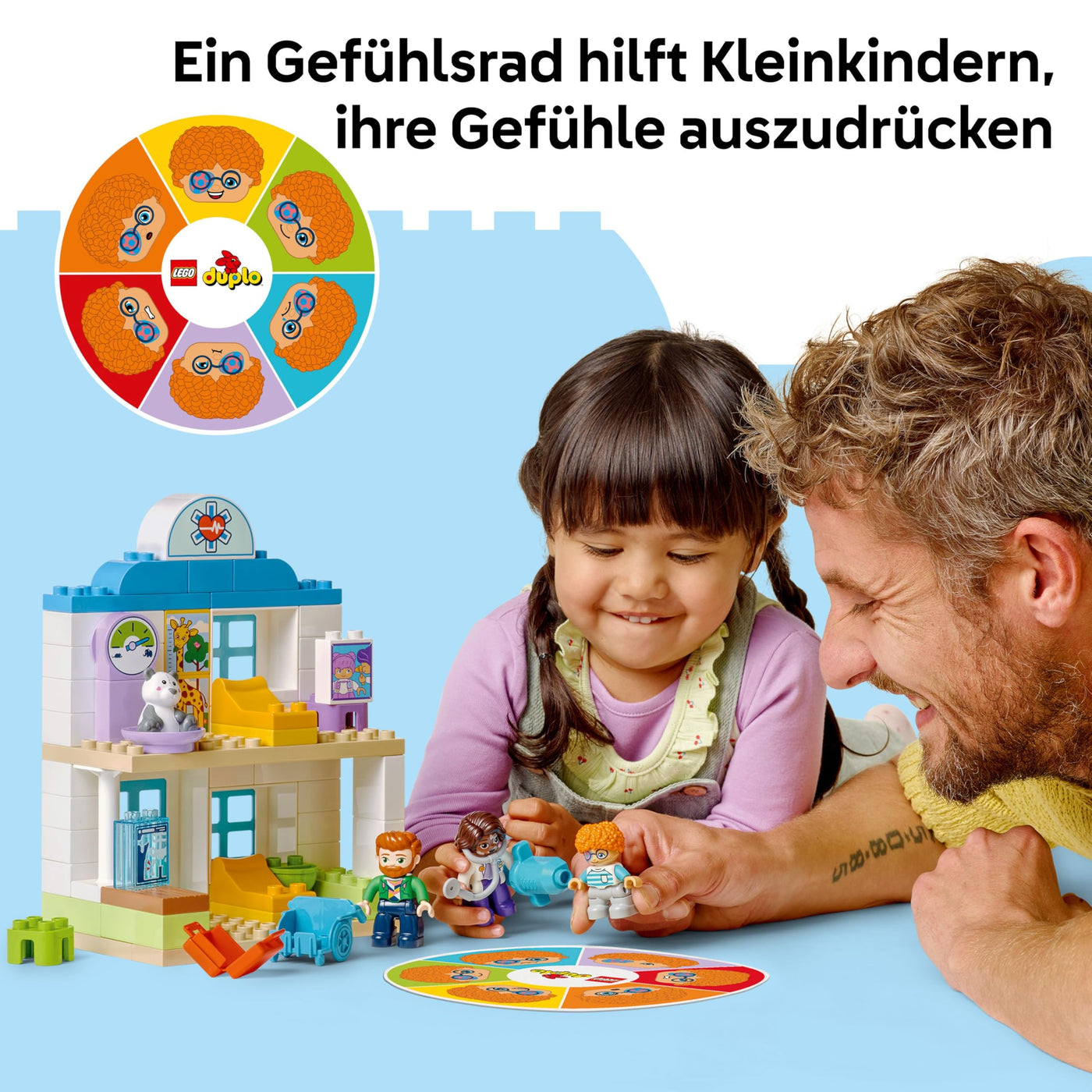 LEGO Duplo Erster Arztbesuch – Lernspielzeug für Mädchen und Jungen ab 2 Jahren – Montessori Spielzeug mit 4 Figuren, Arzt, Teddy, Erwachsener, Kinder und Gefühlskarten – Kinder Geschenk – 10449