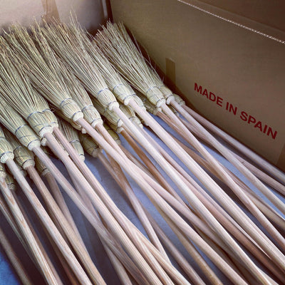 Mendi Hexenbesen Handwerklich 111 cm