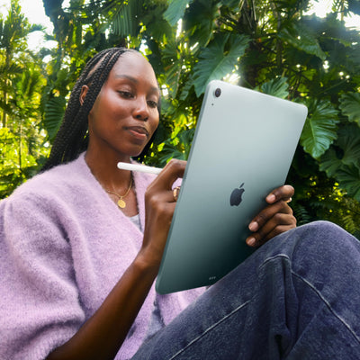 Apple iPad Air 11" mit M3 Chip: Apple Intelligence, Liquid Retina Display, 256 GB, 12 MP Frontkamera/Rückkamera, WLAN 6E, Touch ID, Batterie für den ganzen Tag – Blau