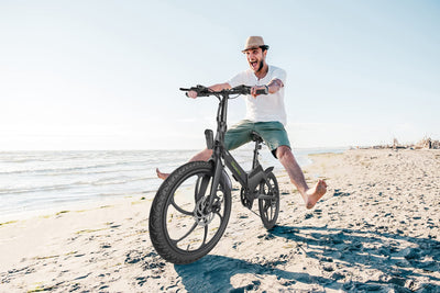 SachsenRAD F11 MagPuma Falt-Elektrofahrrad mit IF-Designsieger-Transporttasche, ultraleichter Magnesiumrahmen nur 19 kg, 20 Zoll mit StVZO-Zulassung