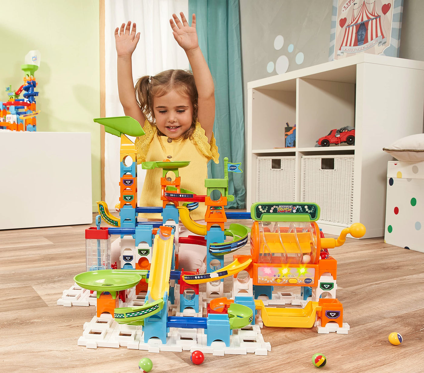 VTech Marble Rush - Super Action Set L100 E - Interaktives Kugelbahn-Set mit Licht und Sound, spannenden Bahnelementen, Aufbaumöglichkeiten und Wegführungen - Für Kinder von 4-12 Jahren