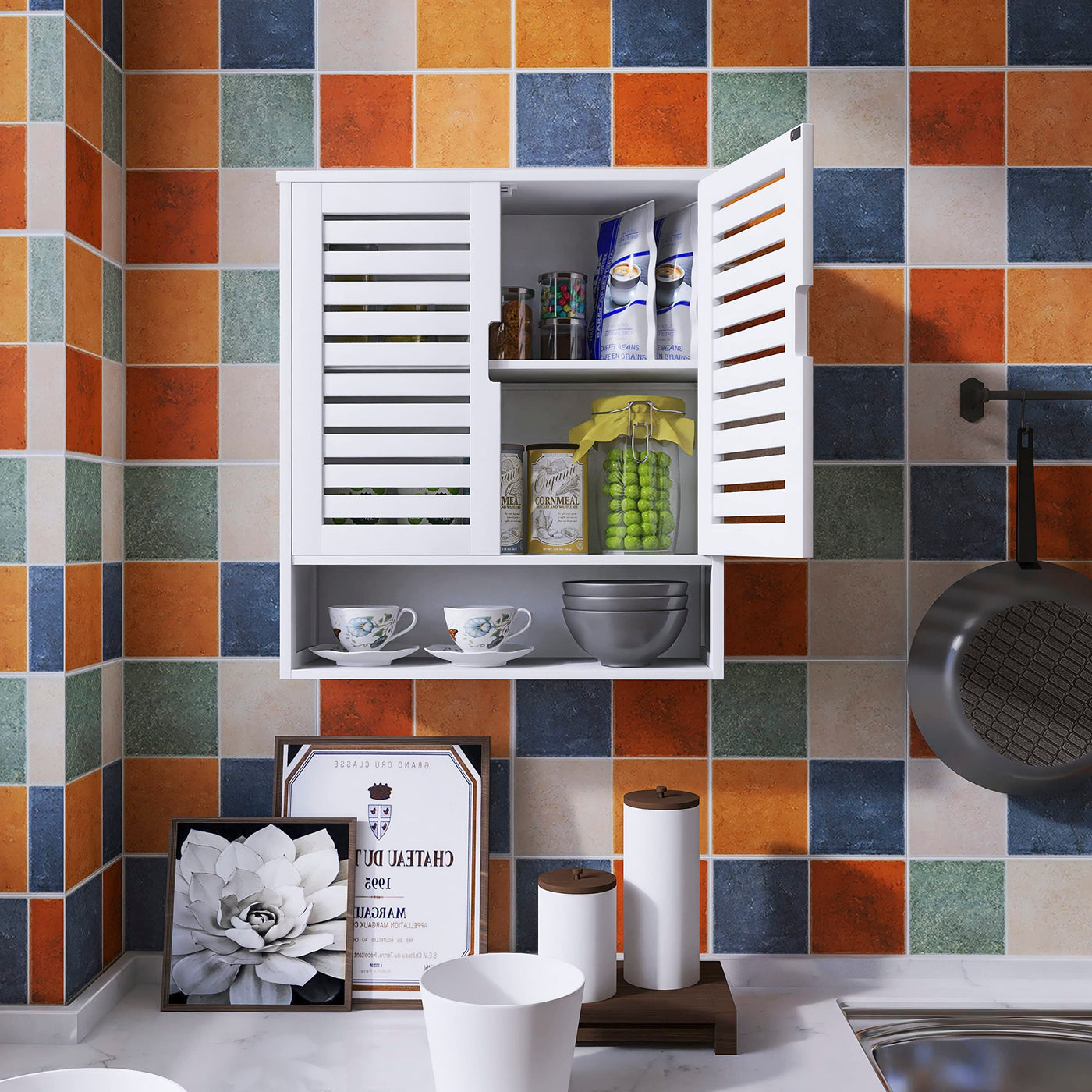 SMIBUY Badezimmerschrank Wandmontage, Bambus über der Toilette Lagerung Veranstalter, Platz sparende Medizin Schrank mit 2 Türen und verstellbaren Regalen (Weiß)