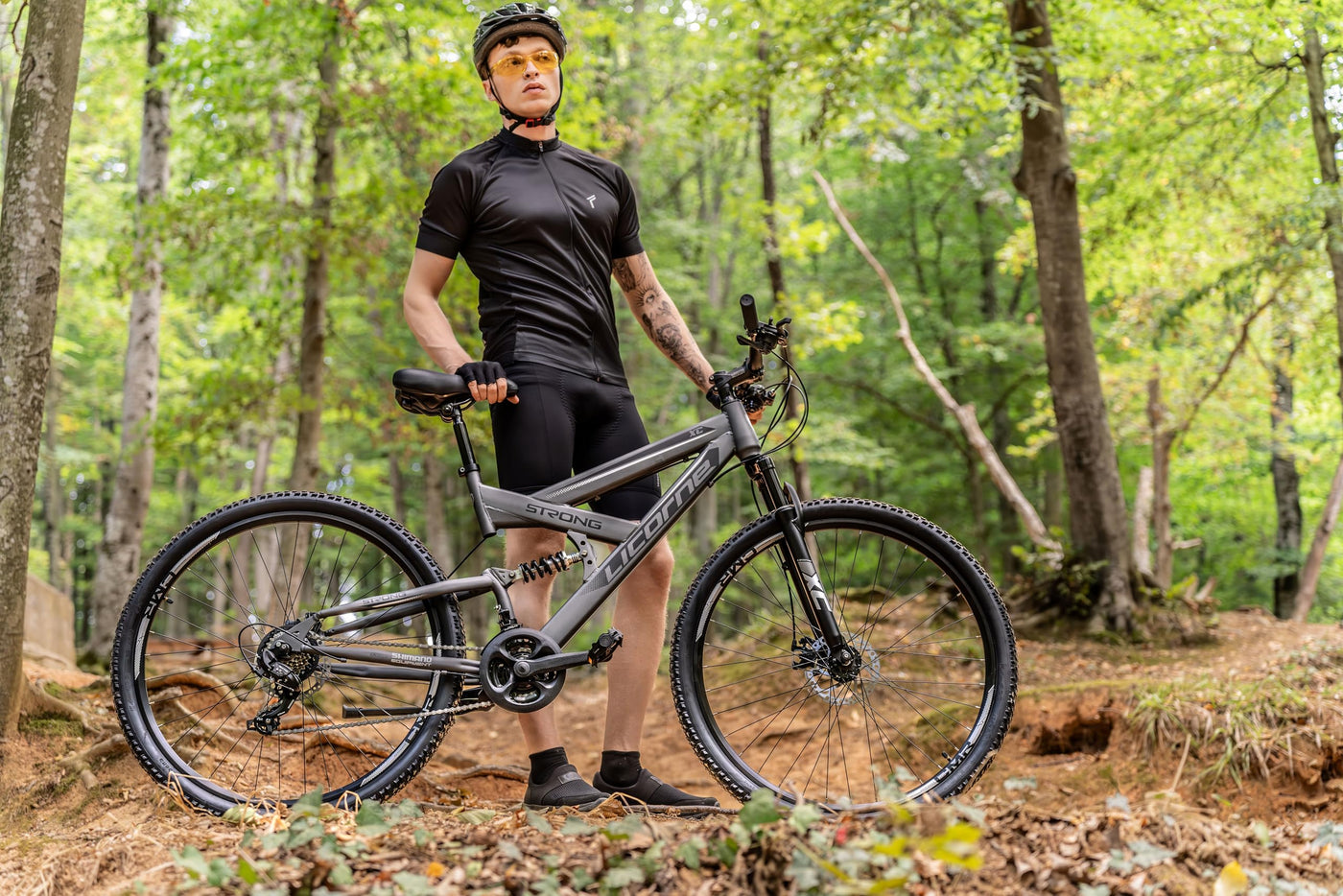 Licorne Bike Strong 2D Premium Mountainbike in 26, 27.5 und 29 Zoll Fahrrad für Jungen Mädchen Damen und Herren Scheibenbremse vorne und hinten 21 Gang Schaltung Vollfederung (29 Zoll, Anthrazit)