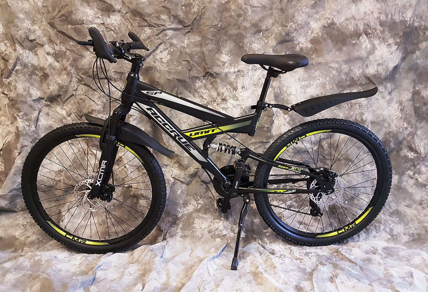26 Zoll ALU MTB ACRUE Vollgefedert, 21-Gang Kettenschaltung, Scheibenbremsen, Schutzbleche NEU 2660-SCHWARZ-GELB Bitte BEACHTEN AB 155 cm KÖPERGRÖSSE GEEIGNET !!!!!!!