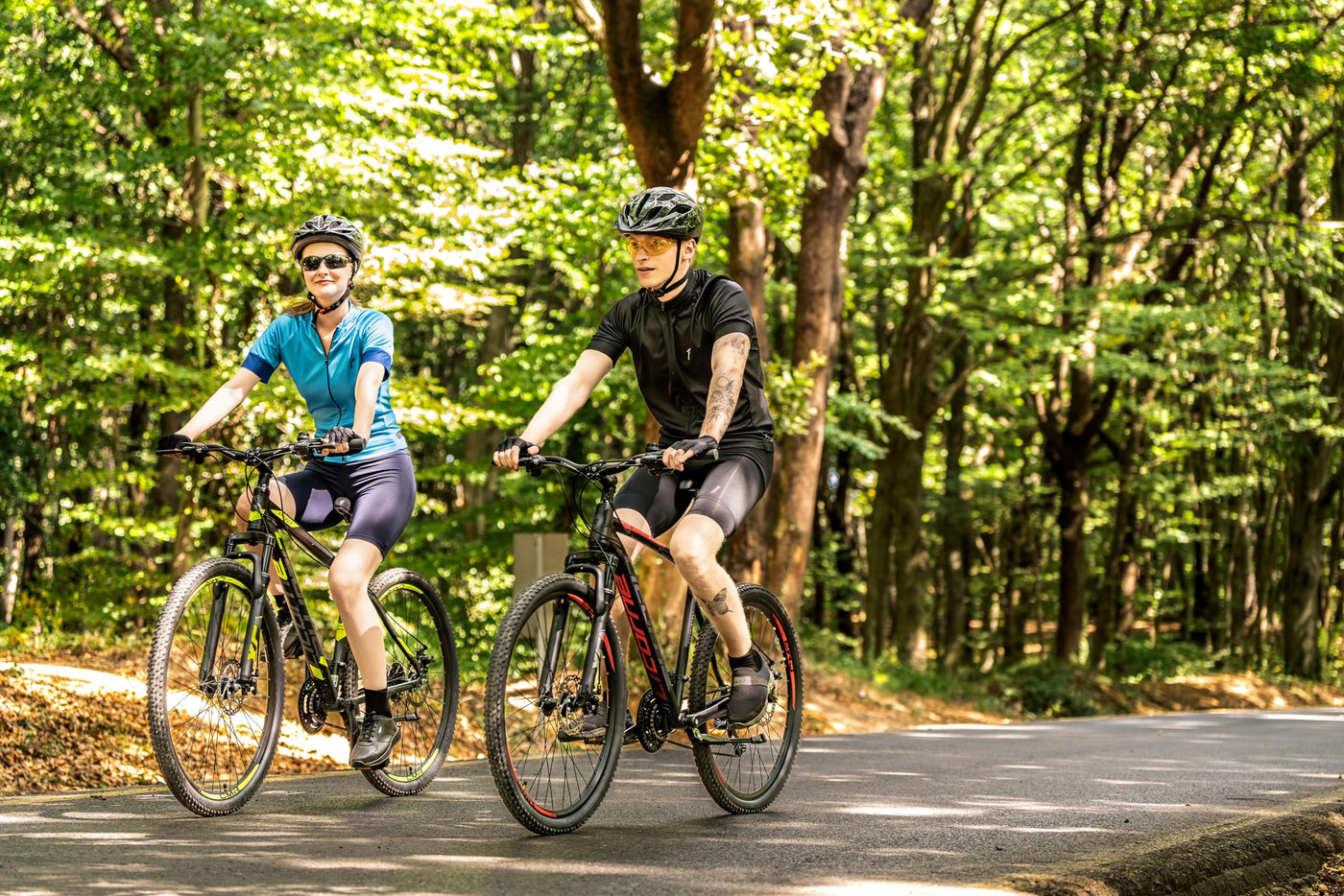 Licorne Bike Diamond Premium Mountainbike Aluminium, Fahrrad für Jungen, Mädchen, Herren und Damen - 21 Gang-Schaltung - Scheibenbremse Herrenrad – einstellbare Vordergabel (27.5, Schwarz-Lime)