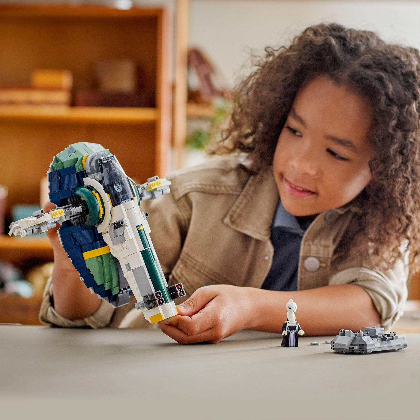 LEGO Star Wars: Angriff der Klonkrieger Jango Fetts Sternenschiff - Spielzeug für Jungen und Mädchen ab 9 Jahren - Kopfgeldjäger Minifiguren - Kreative DIY Deko - Geschenkidee für Kinder - 75433