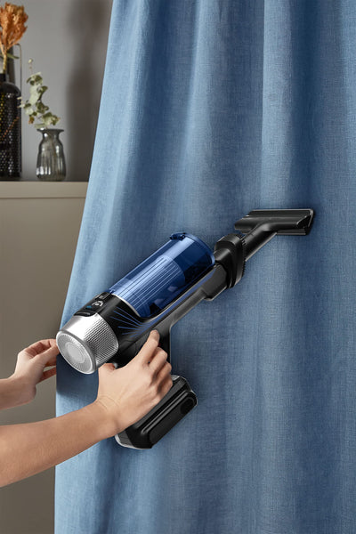 Rowenta RH20C2 X-Force Flex 9.60 Allergy Aqua kabelloser Akku-Stabstaubsauger | 100 Air Watt | herausnehmbarer Akku | bis zu 45 Min. Laufzeit | kompakt | Flex-Gelenk | LED-Düse | Blau/Schwarz