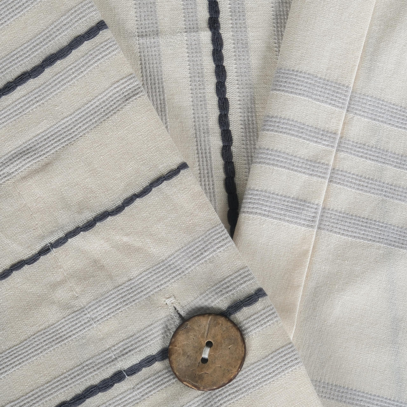 nordqueen Native Bettwäsche,100% Baumwolle mit Knopfdetail aus Kokosnussschale-KnopfBettbezug aus,Weiche und Angenehme Schlafkomfort (Miha, 4-TLG. 2 X 135X200 cm + 2 X 80X80 cm)