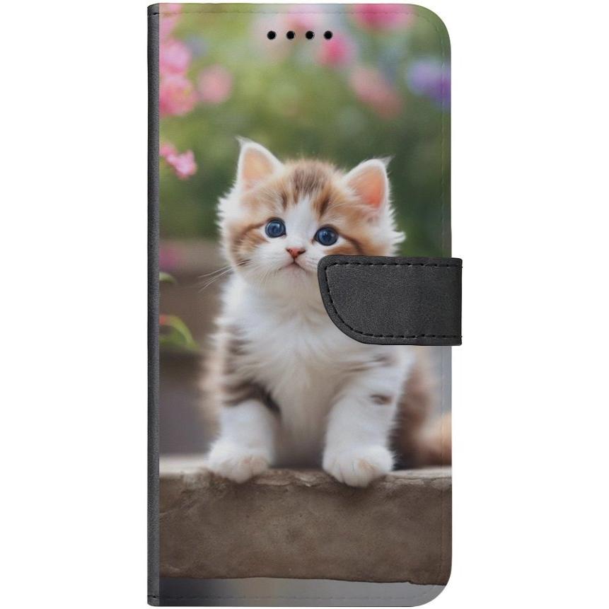 iPhone 15 Handyhülle aus Kunstleder mit Lasche Motiv 10 süßes Kätzchen - personalisierbar